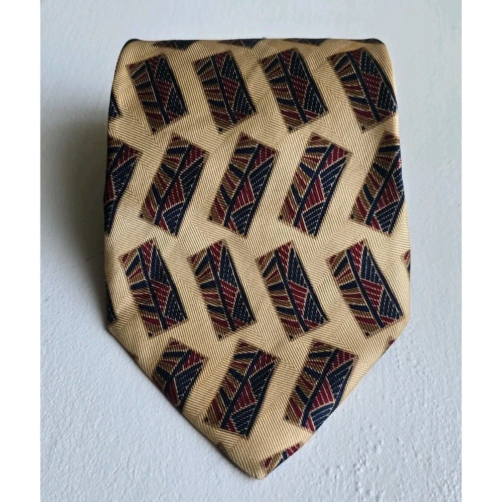GITMAN BROS. Yellow Gold Geometric Men's tie 100% Silk Made‎ in USA